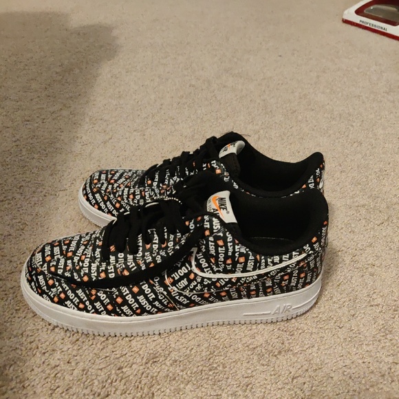 Air Force ones - Picture 3 of 4